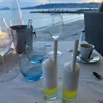 Belle Vue Sur A Juan Les Pins 아파트 *
