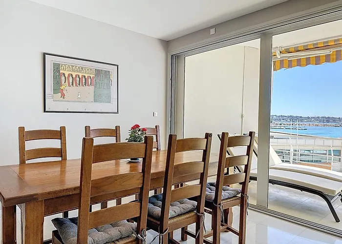 Belle Vue Sur A Juan Les Pins דירה *